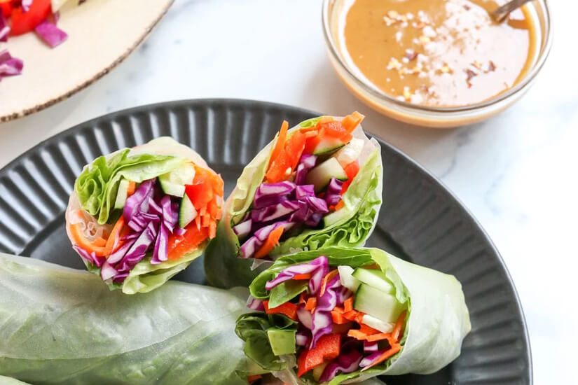 Dazzlerr:  Spring_roll_salad