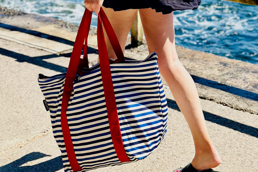 Dazzlerr: Striped-Bags