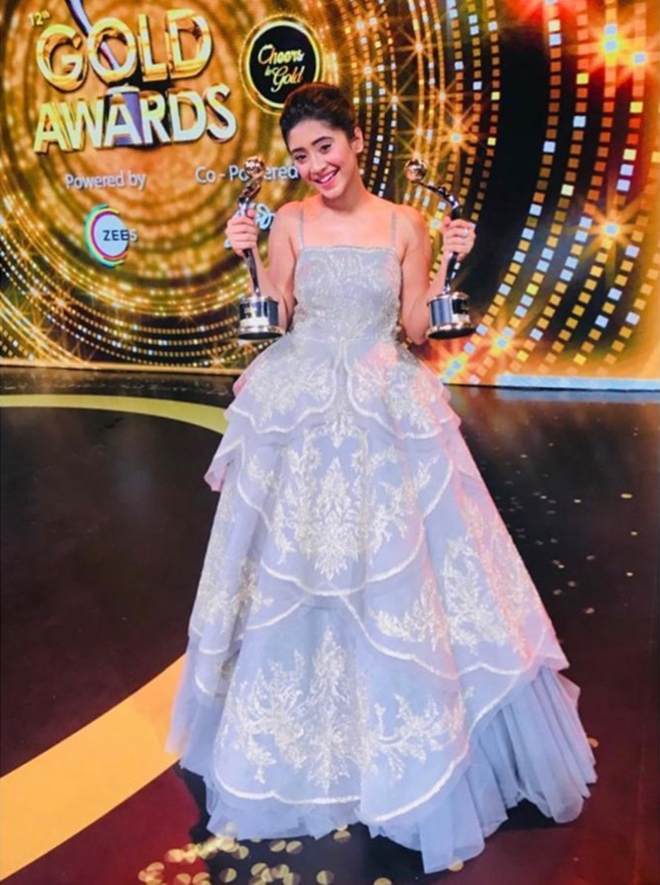 Dazzlerr: Best Dressed at The Gold Awards 2019